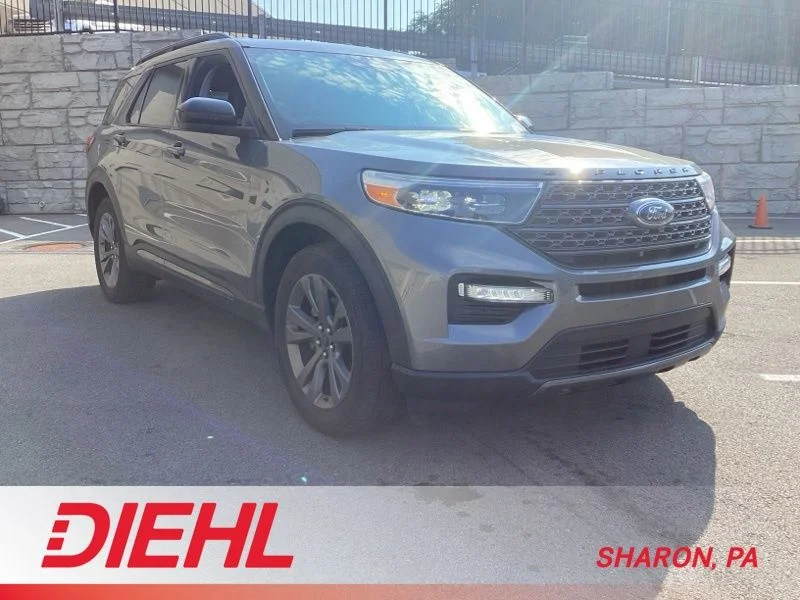 Used 2022 Gray Ford XLT image 1