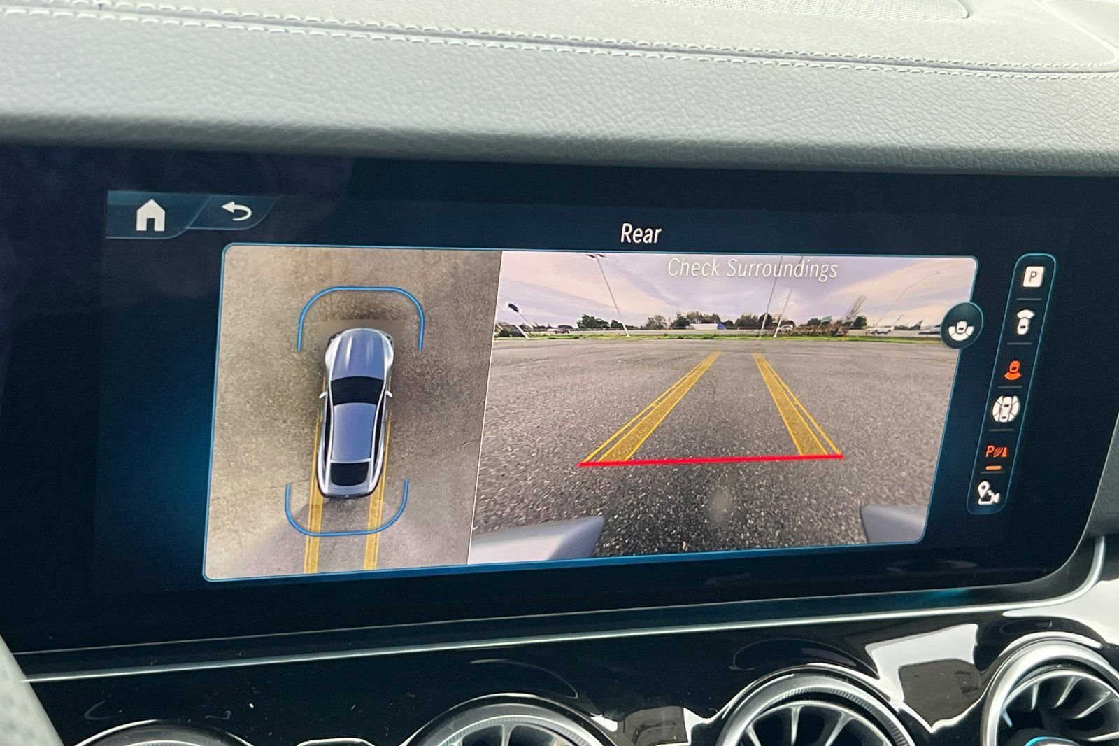 New 2026 Cirrus Silver Metallic Mercedes-Benz Base image 22