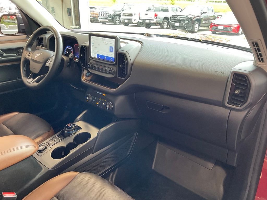 Used 2021 Red Ford Badlands image 18