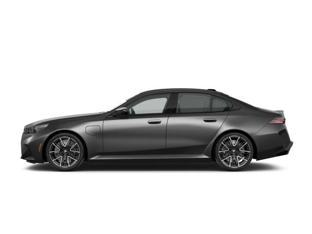 New 2027 Special Order Color BMW M5 image 4
