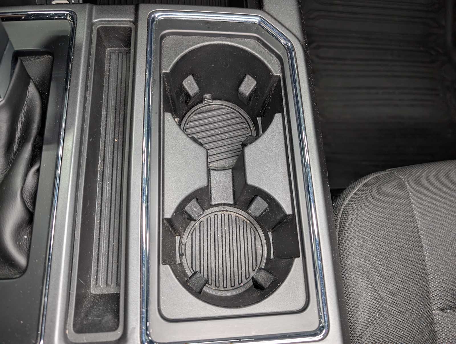 Used 2020 Agate Black Ford XLT image 28