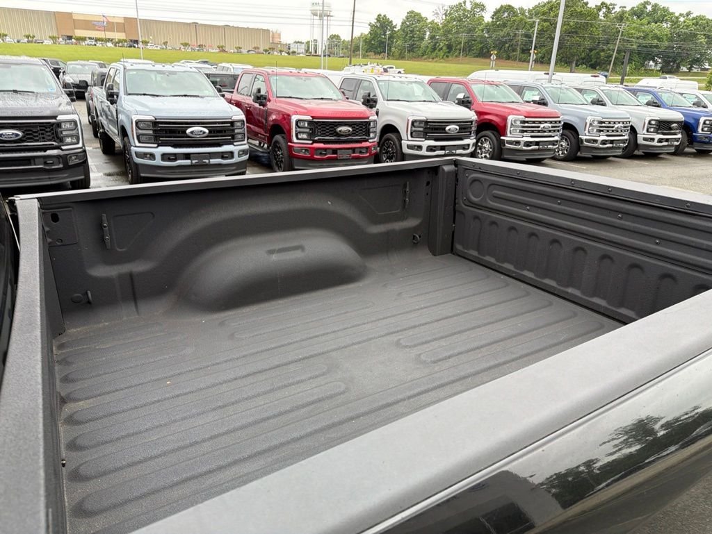 Used 2023 Diamond Black Ram Laramie image 13