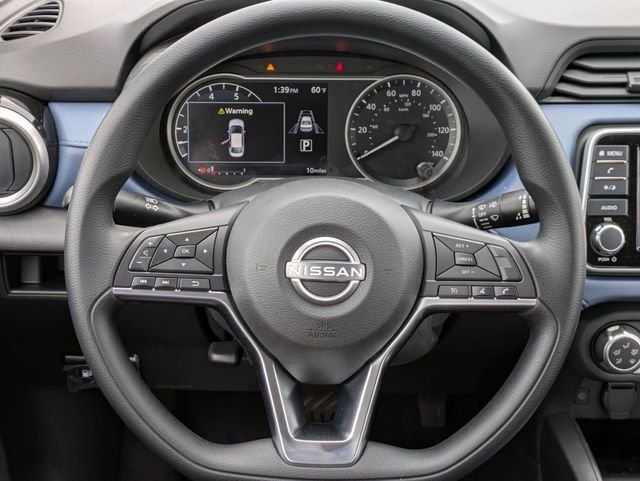 2025 Nissan Versa Sedan SV - Photo 8