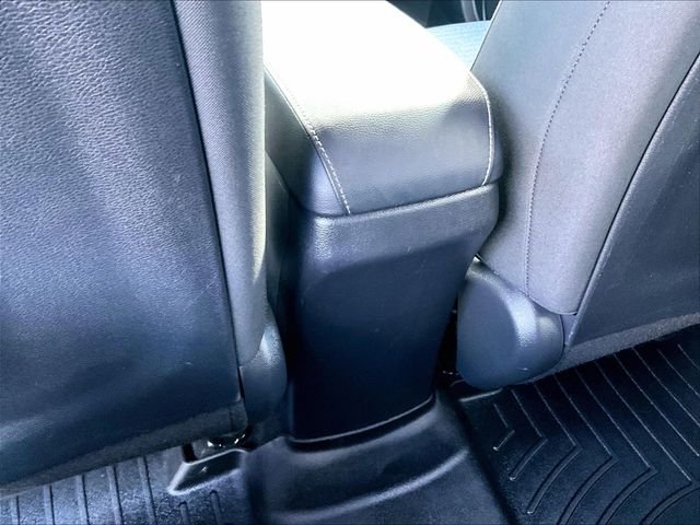 Used 2020 Silver Kia S image 28