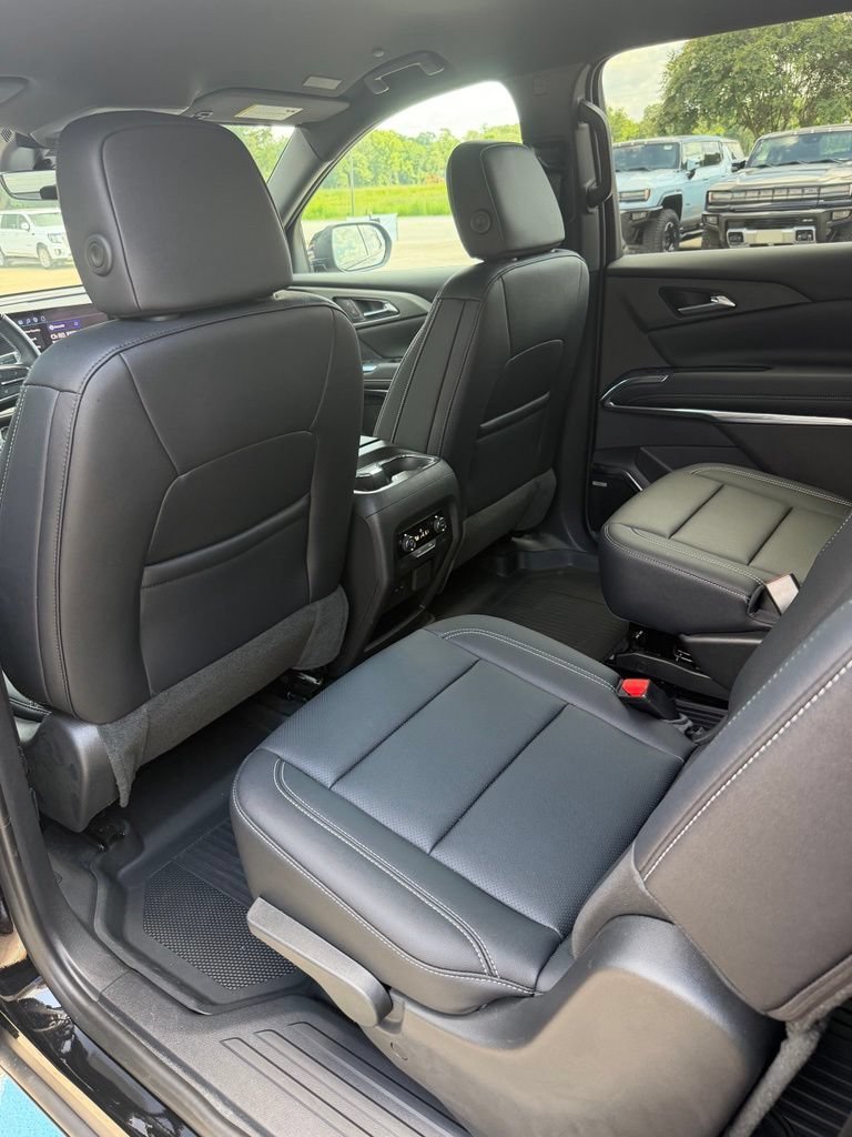 New 2026 Mosaic Black Metallic Chevrolet LT image 20