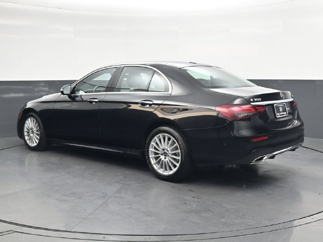 Used 2023  Mercedes-Benz E 350 image 7