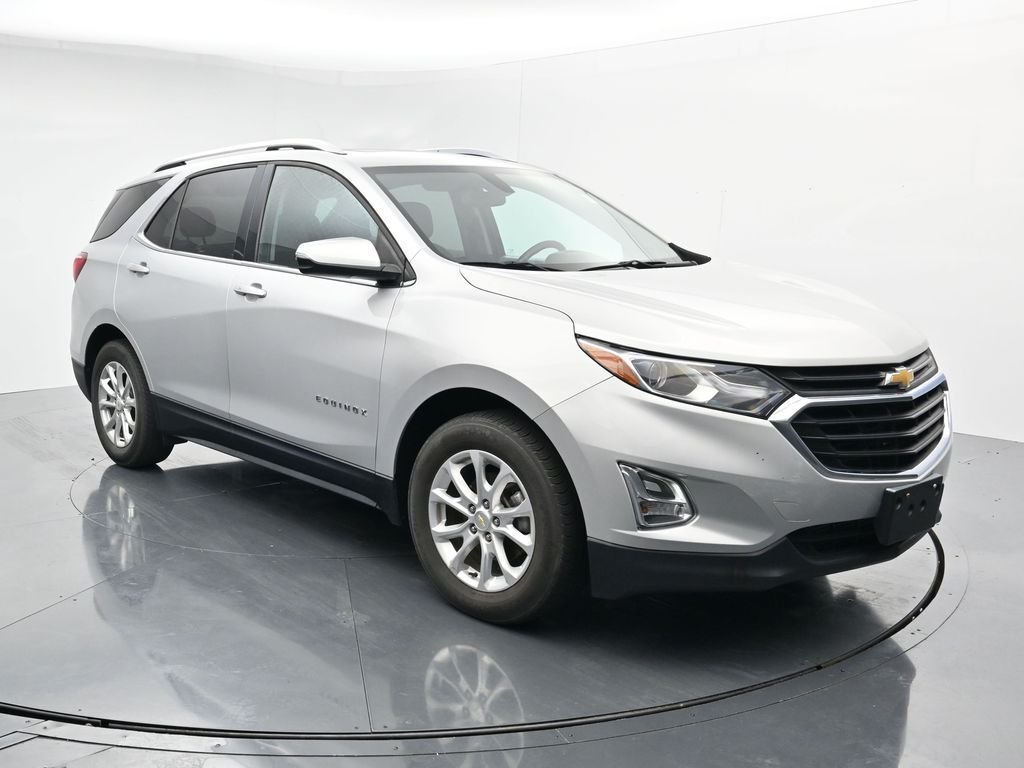 Used 2018 Chevrolet Equinox LT with VIN 2GNAXJEV5J6295185 for sale in Johnson City, TN