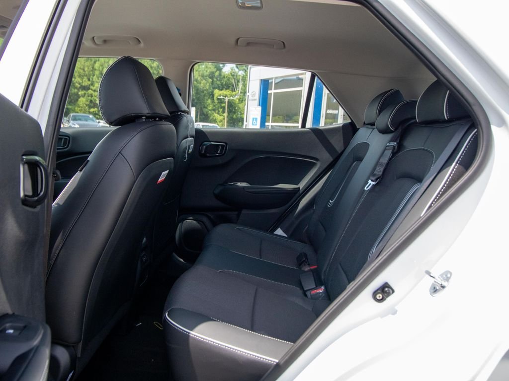 New 2026 White Hyundai SEL image 9