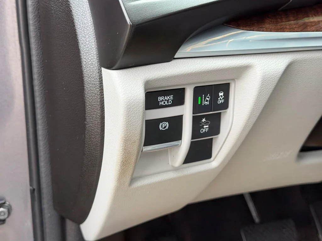 Used 2018 Gray Acura 3.5L image 26
