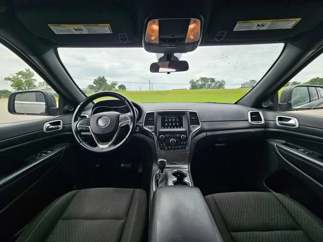 Used 2021 Black Jeep Laredo E image 12