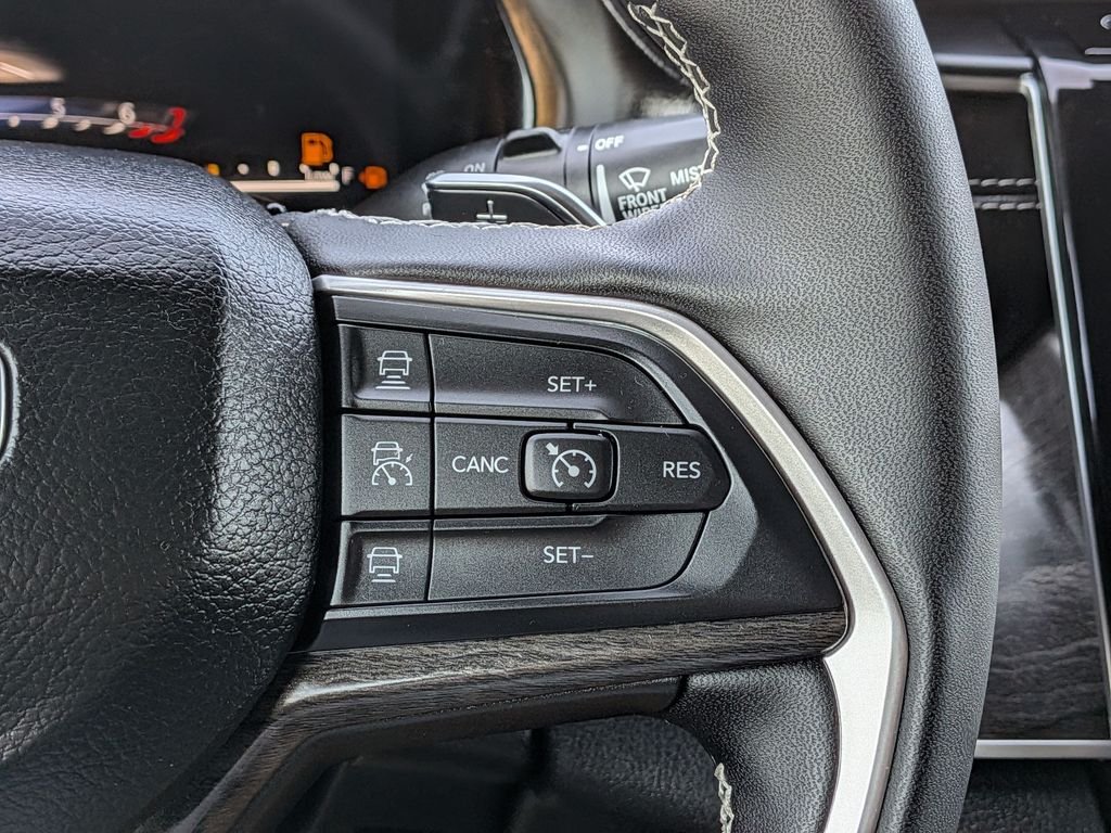 Used 2025 Black Jeep Limited image 22