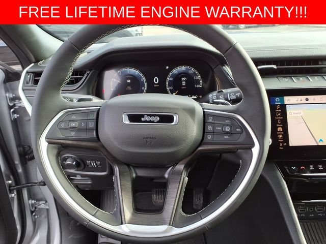 New 2026 Silver Zynith Exterior Paint Jeep Altitude image 18
