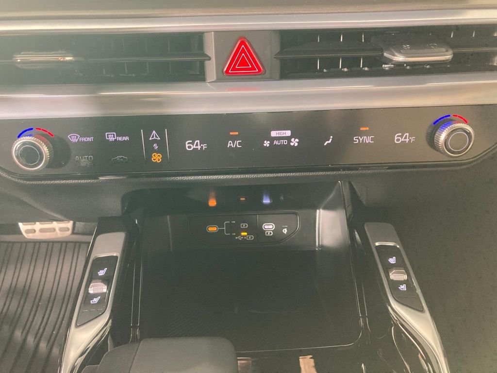 2026 Kia Sorento X-Line SX Prestige - Photo 8