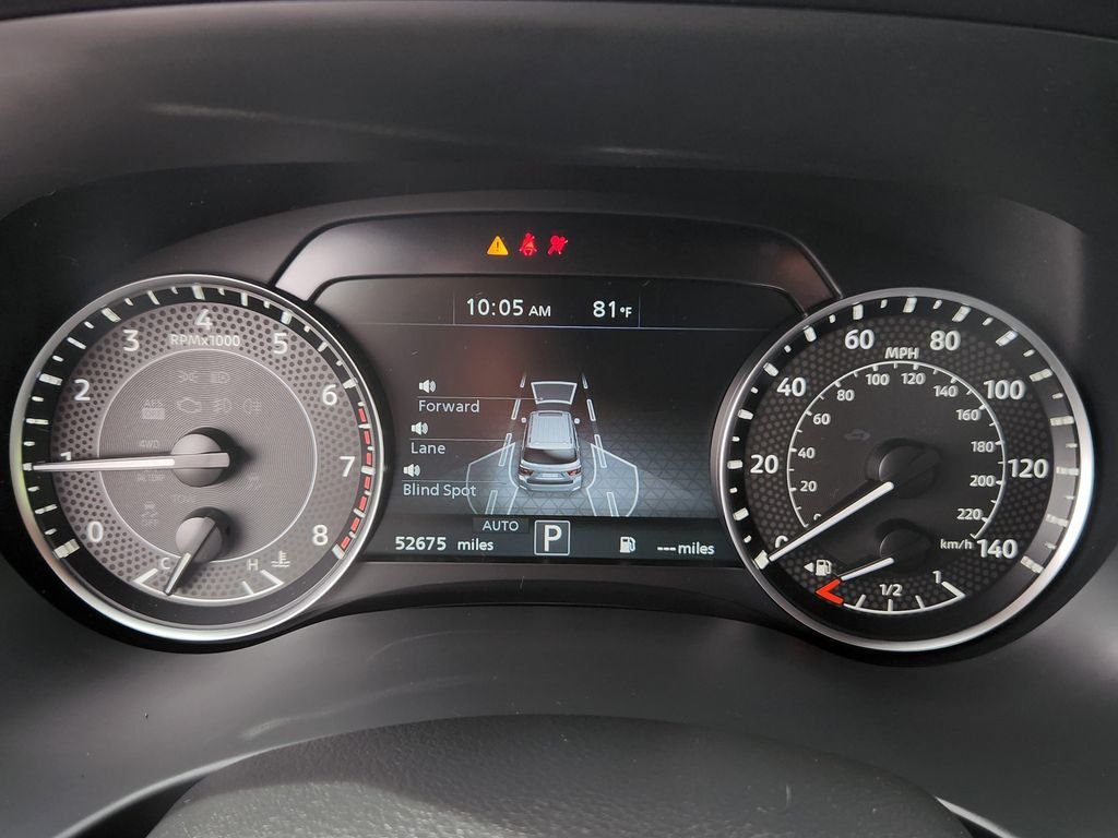 Used 2024 Silver Nissan SL image 22