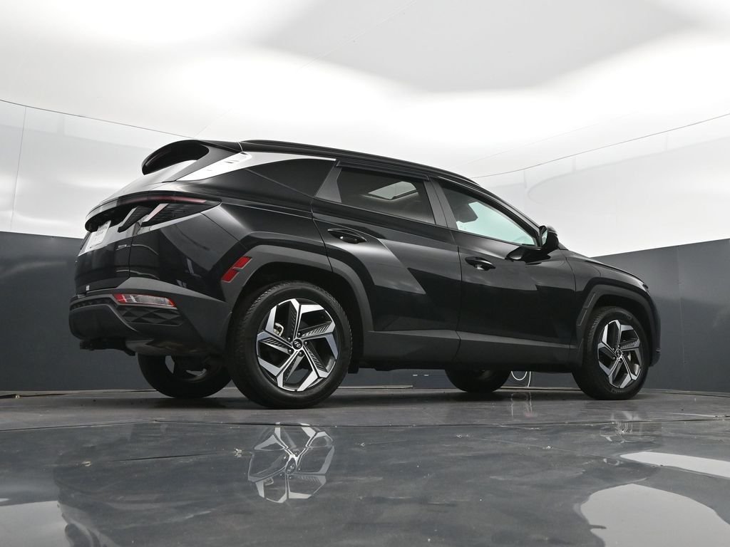 Used 2024 Black Hyundai SEL image 42