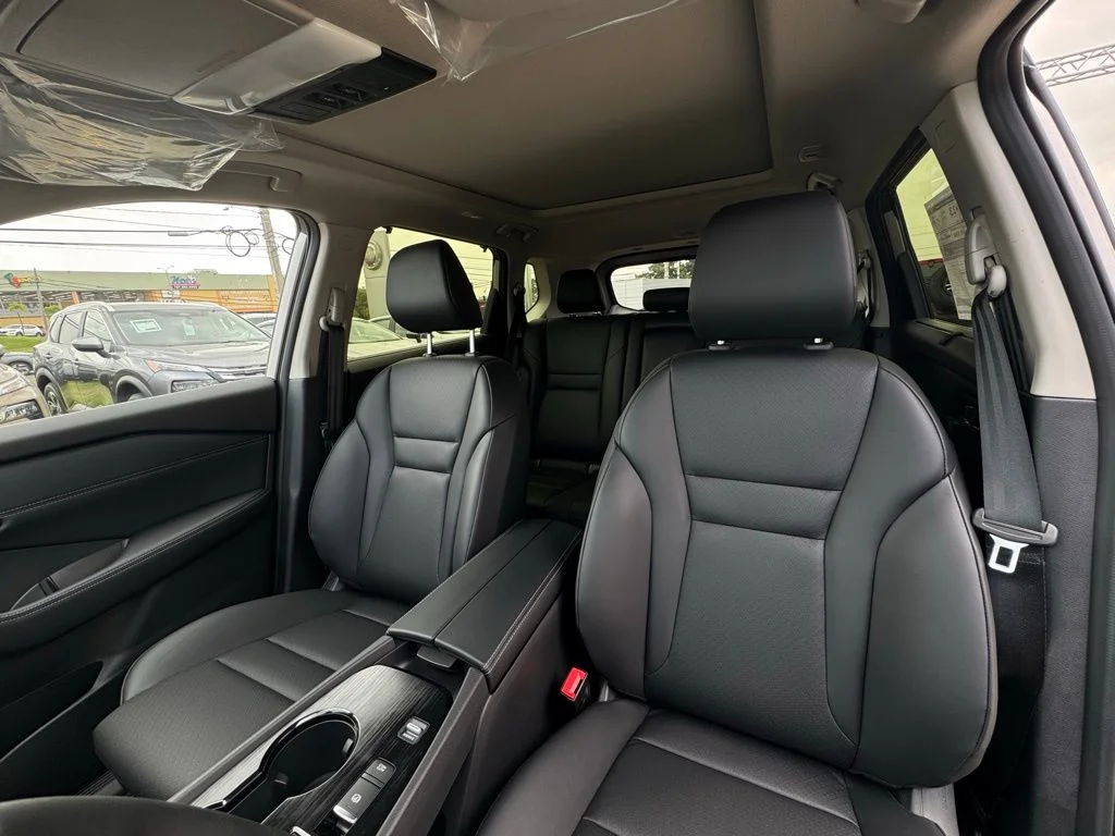 New 2026  Nissan SV Premium image 16