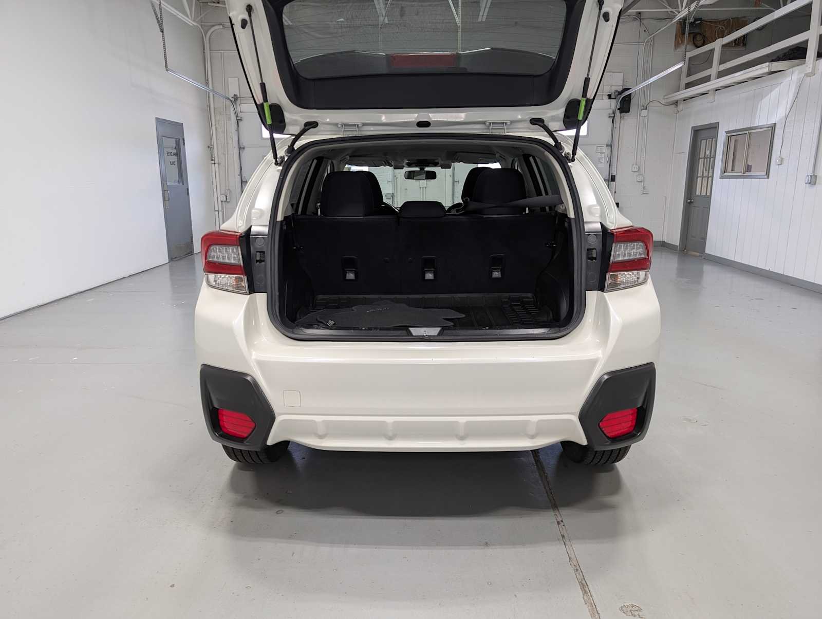 Used 2021 Crystal White Pearl Subaru Premium image 36