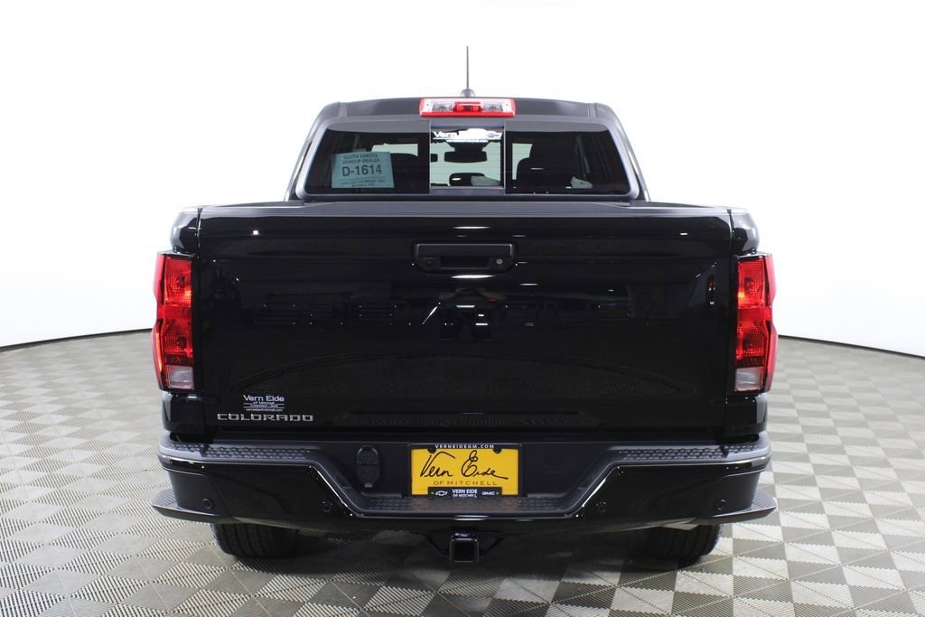 2026 Chevrolet Colorado LT - Photo 6