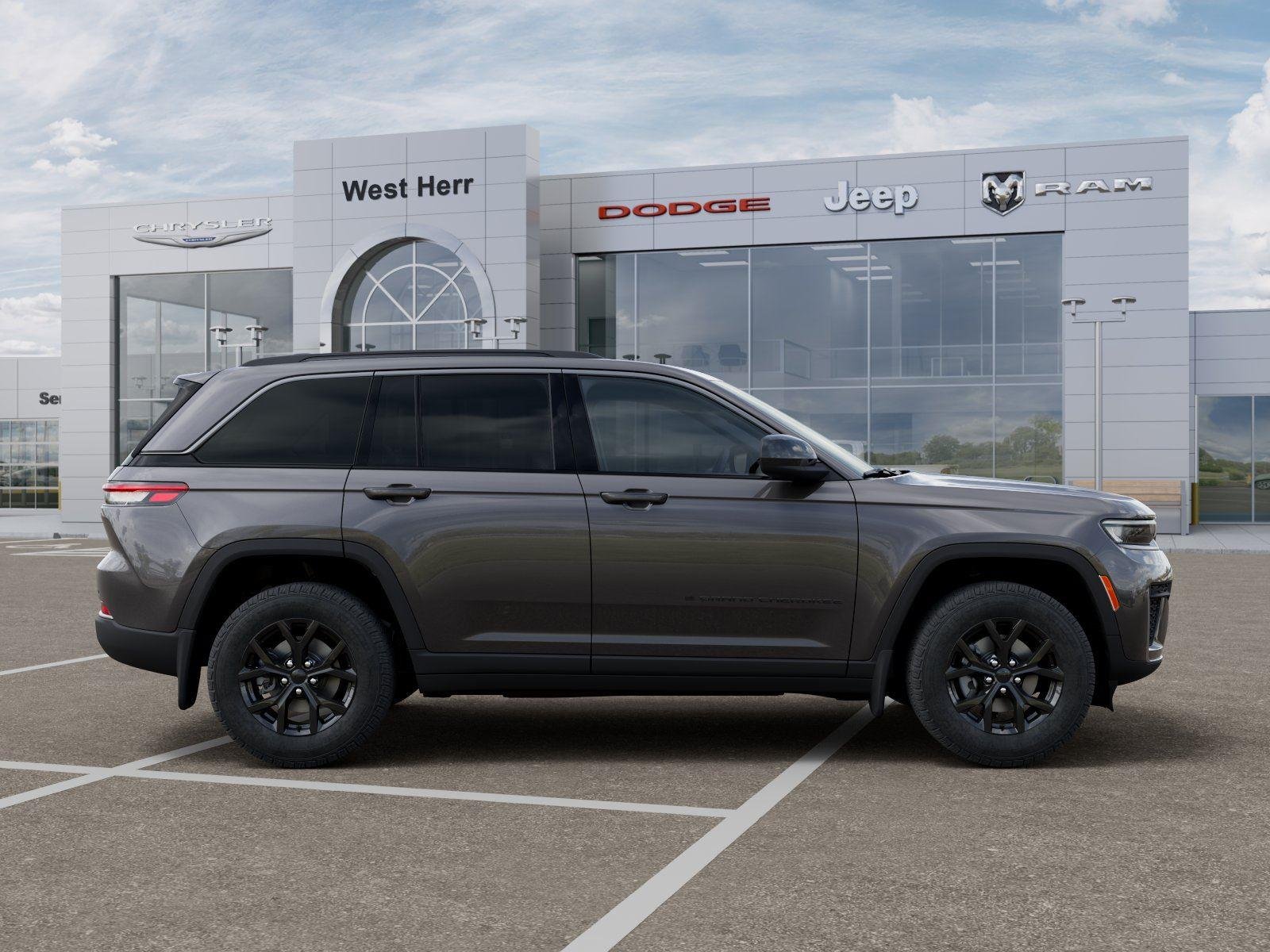 New 2026 Baltic Gray Metallic Clear-Coat Exterior Paint Jeep GRAND CHEROKEE LAREDO ALTITUDE image 21