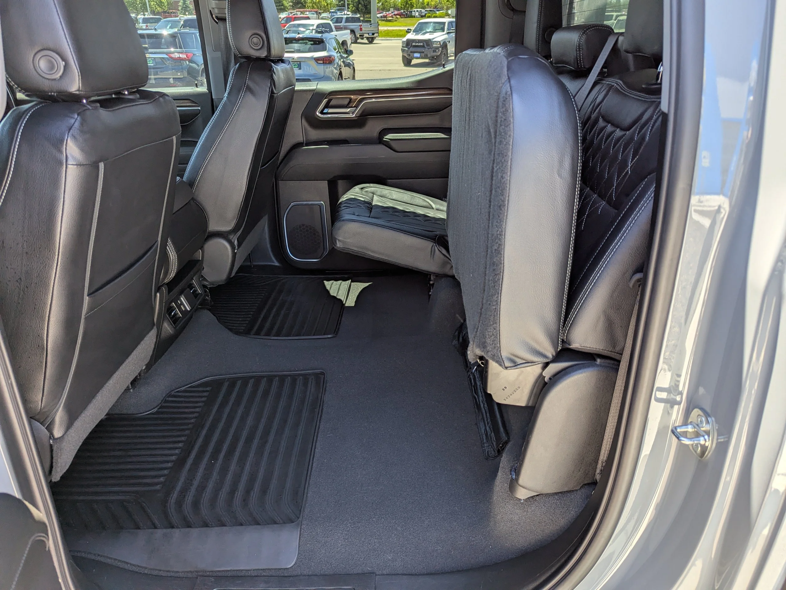 2024 Chevrolet Silverado 1500 LT - Photo 32