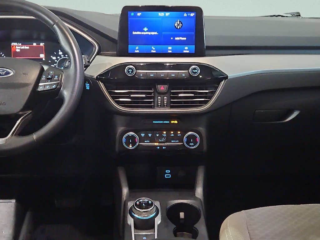 Used 2022 Gray Ford SE image 15