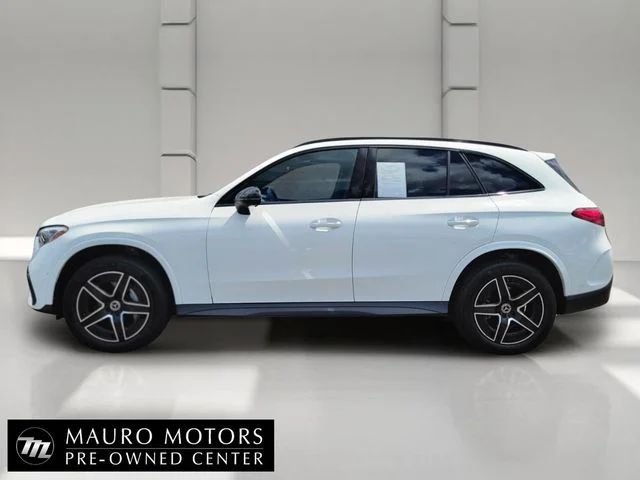 Used 2023 White Mercedes-Benz GLC 300 image 7