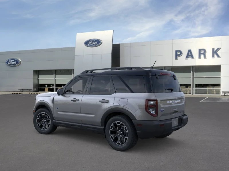 New 2025 Carbonized Gray Metallic Ford Outer Banks® image 4