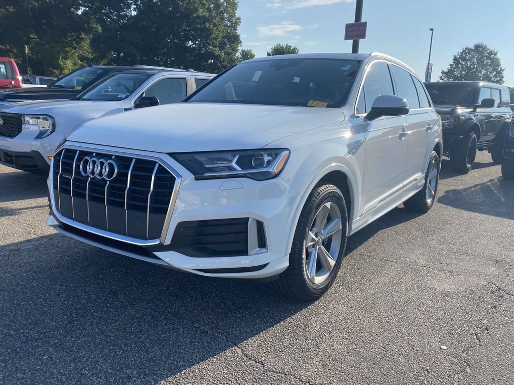 Used 2020 Carrara White Audi 45 Premium image 3
