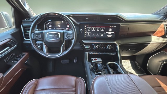 Used 2024 Silver GMC Denali Ultimate image 9