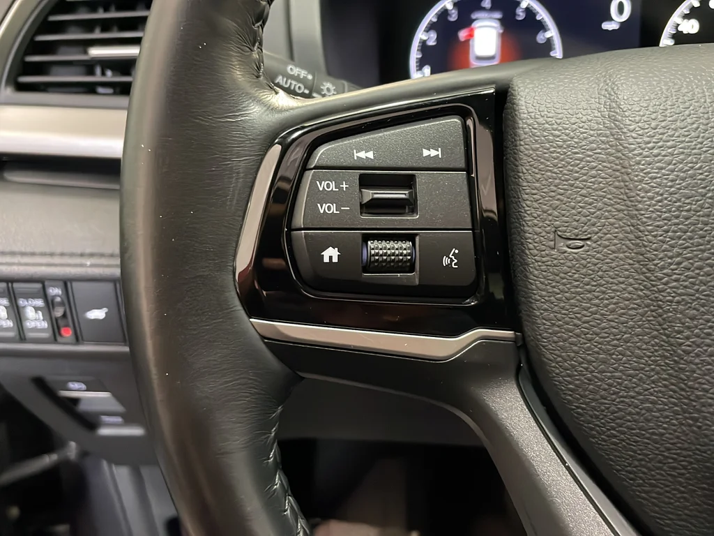 Used 2025 Blue Honda EX-L image 16
