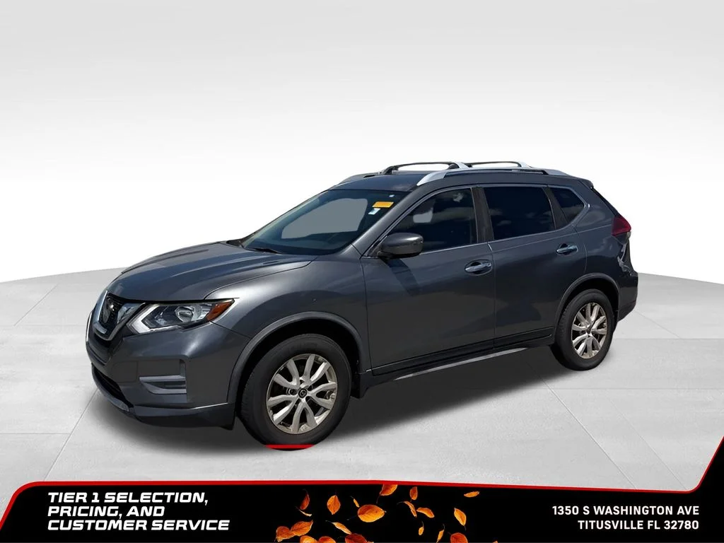 Used 2019 Gray Nissan SV image 3