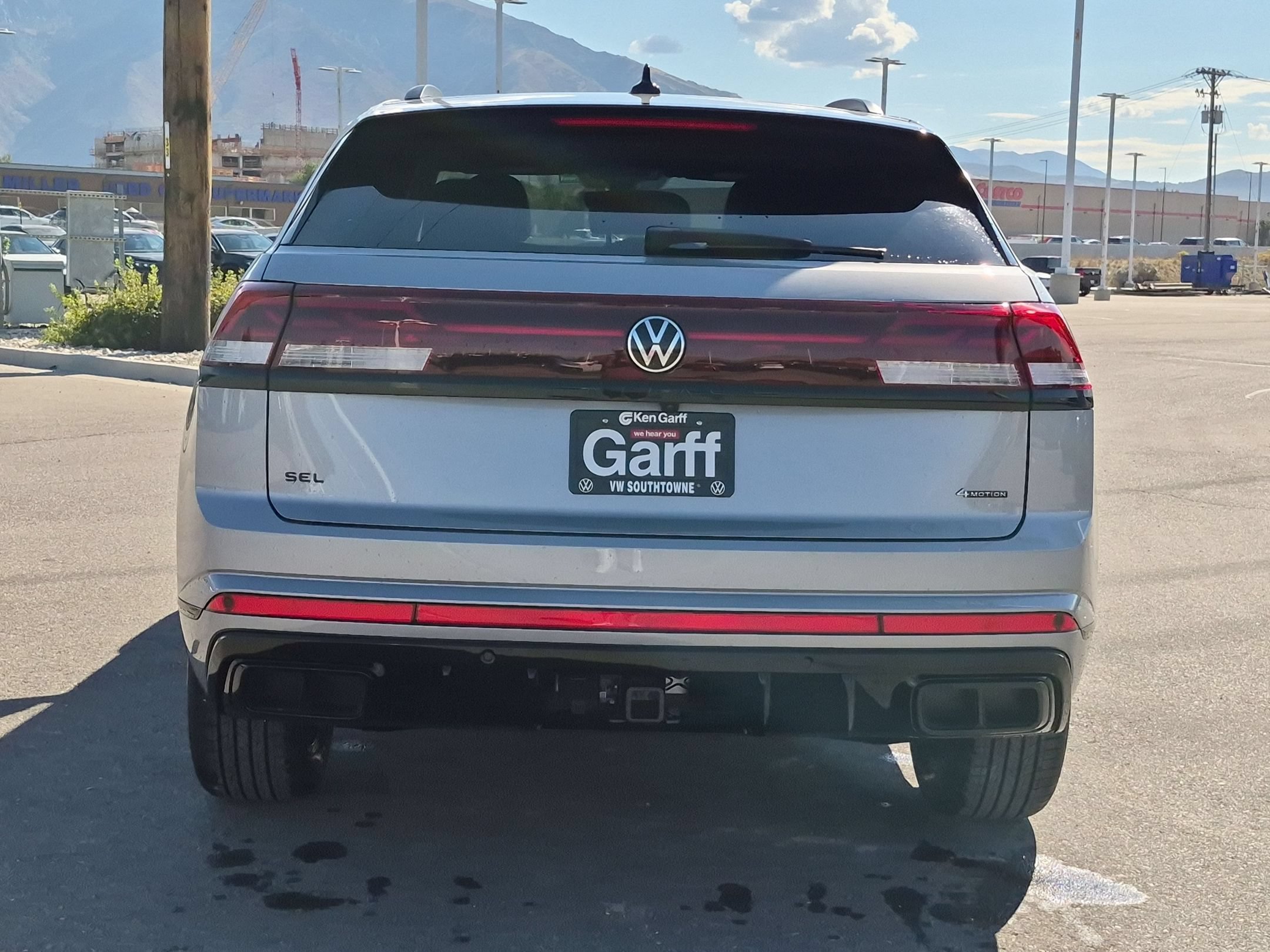 New 2026 Silver Mist Metallic Volkswagen 2.0T SEL R-Line Black image 4