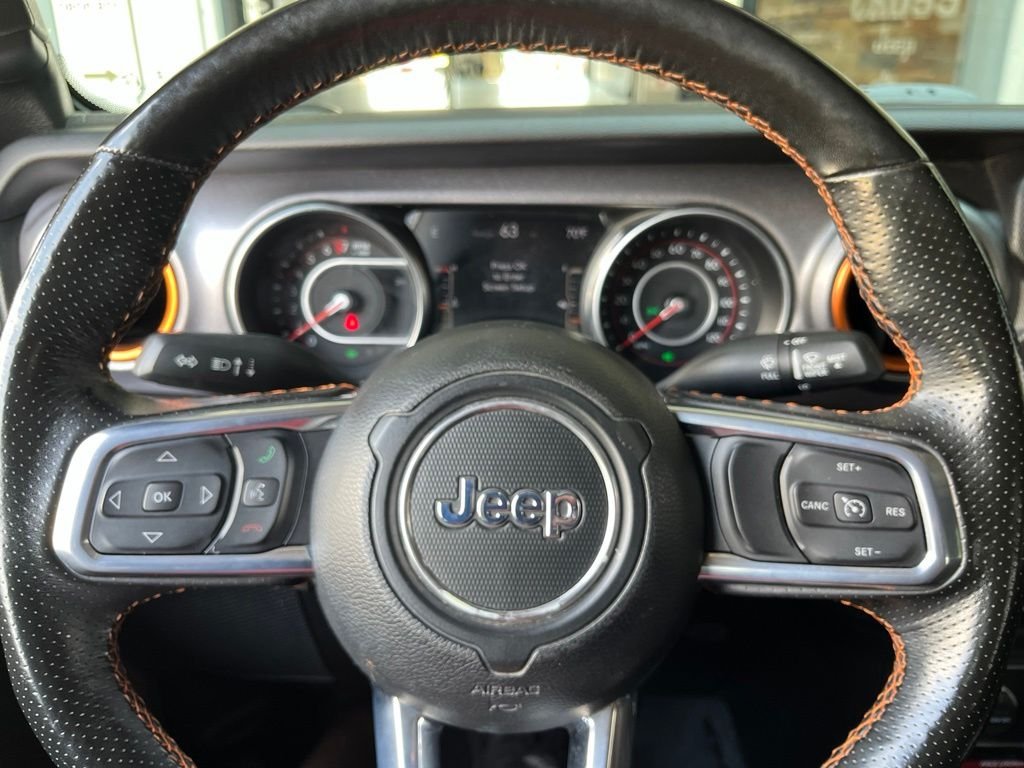 Used 2022 Gray Clearcoat Jeep Mojave image 34