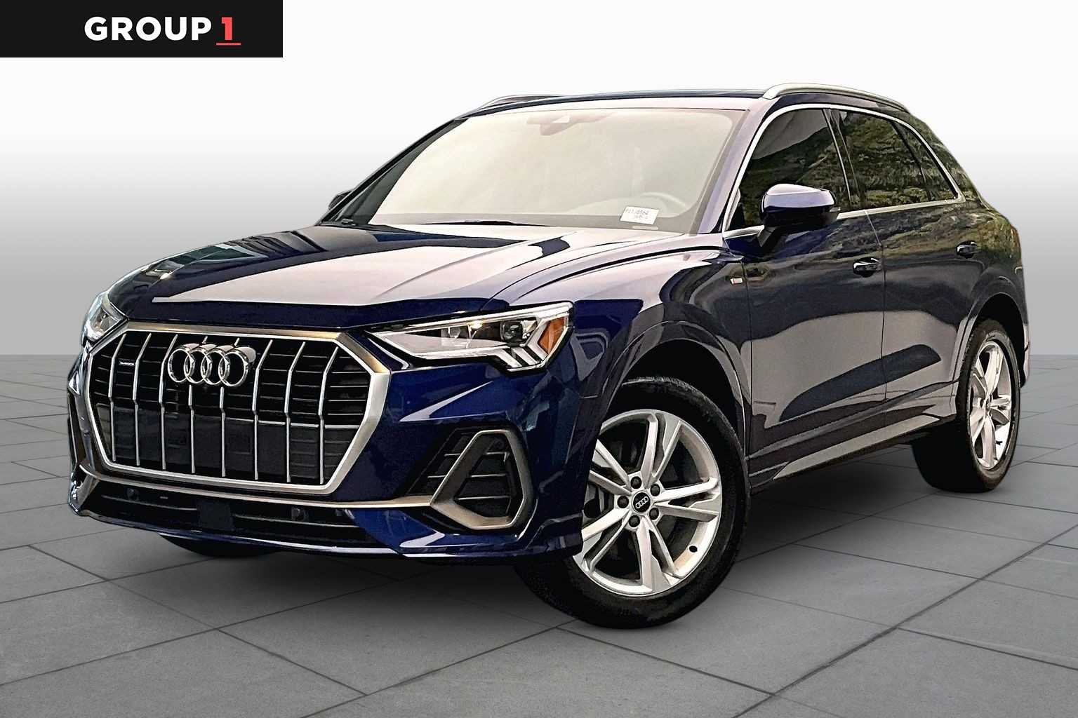 2023 Audi Q3 S line Premium Plus