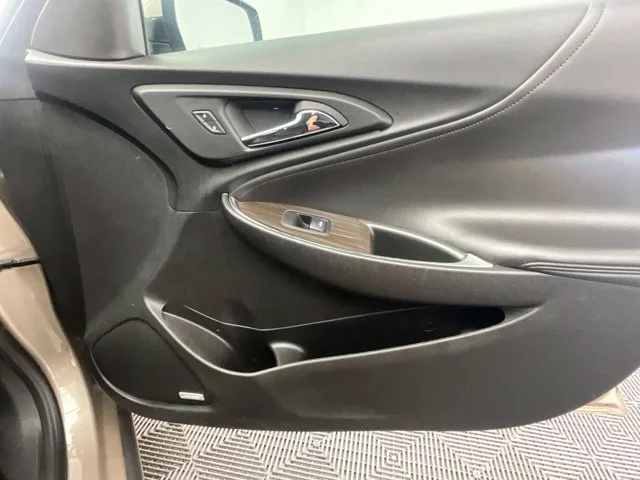 Used 2024 Gray Chevrolet LT image 15