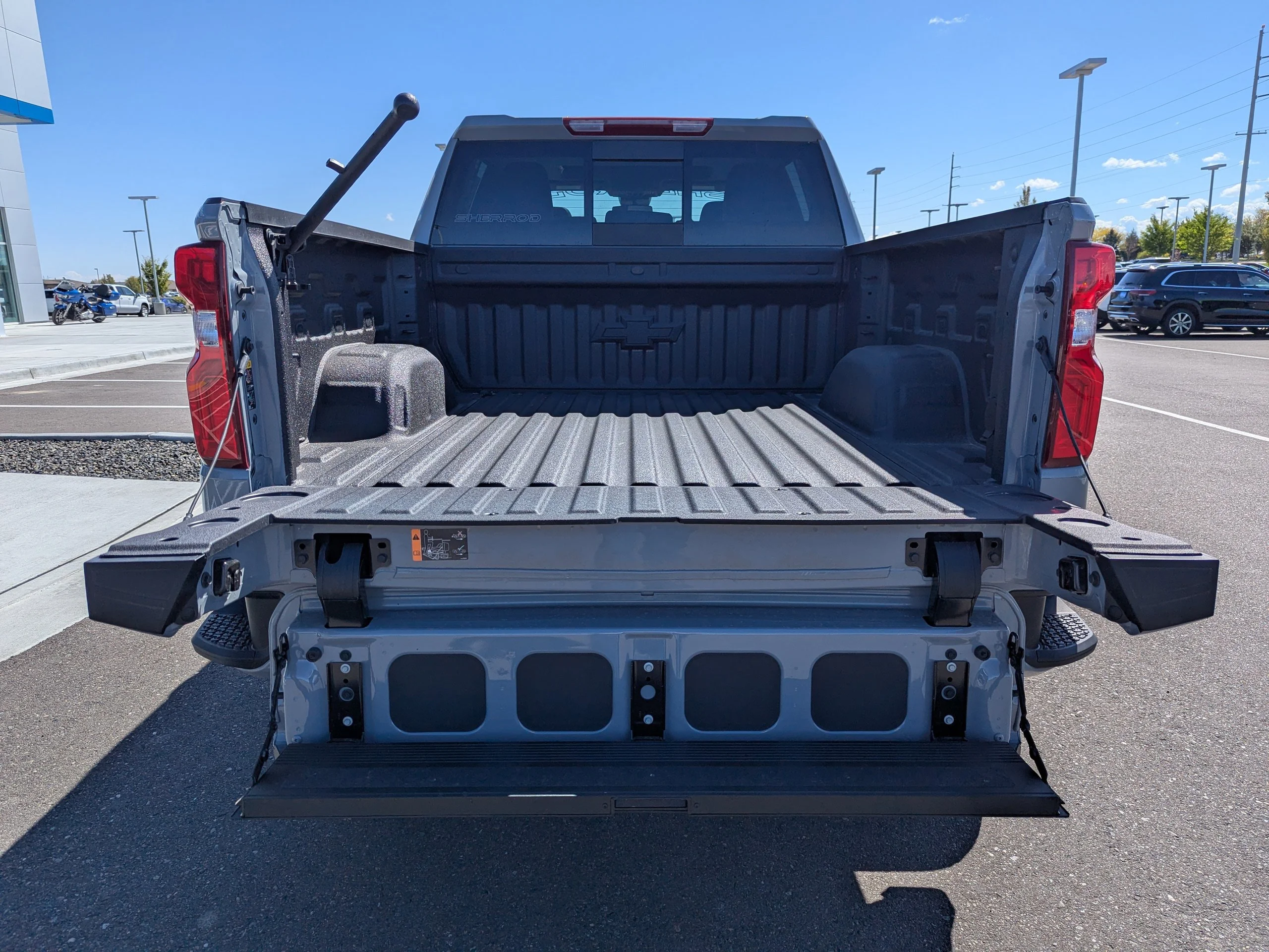 2025 Chevrolet Silverado 1500 RST - Photo 37
