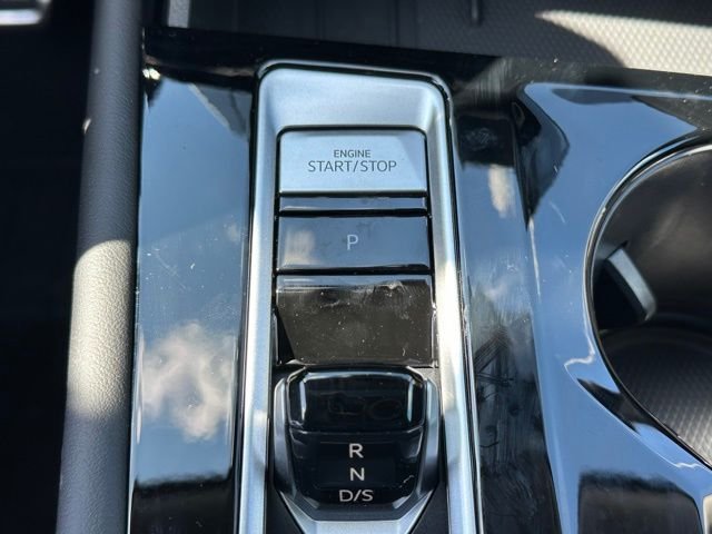 New 2026 Pure Gray Volkswagen 2.0T SEL Premium R-Line image 38