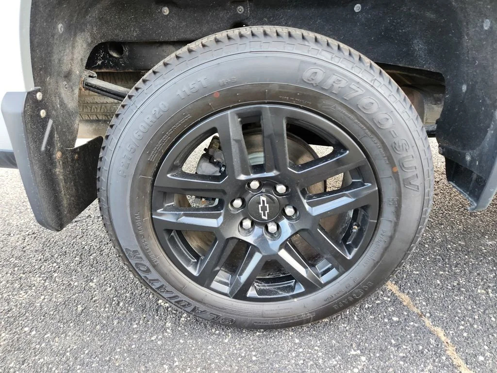 Used 2022 Silver Chevrolet Trail Boss Crew 4X4 image 42