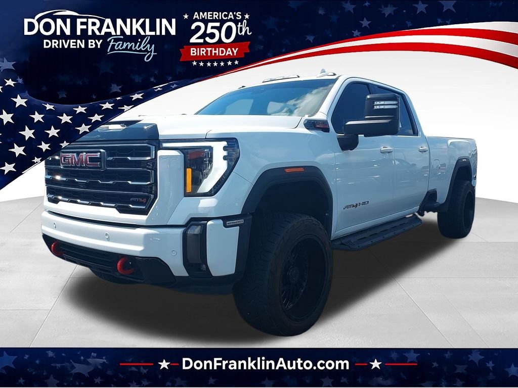 Used 2024 White GMC AT4 image 1