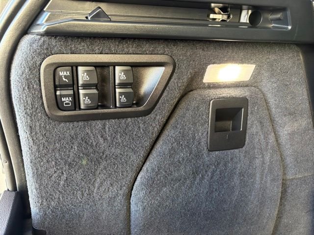 Used 2024 Gray Metallic BMW M60i image 37