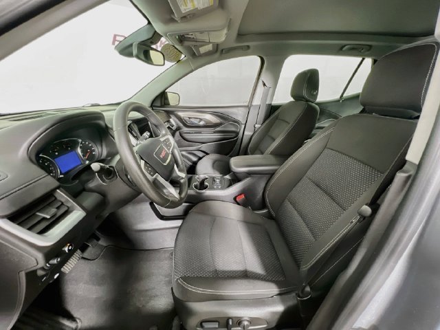 2023 GMC Terrain SLE - Photo 10