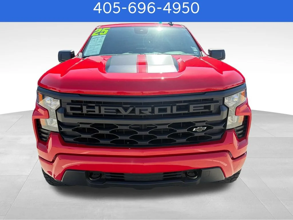 Pre-Owned 2025 Chevrolet Silverado 1500 Custom