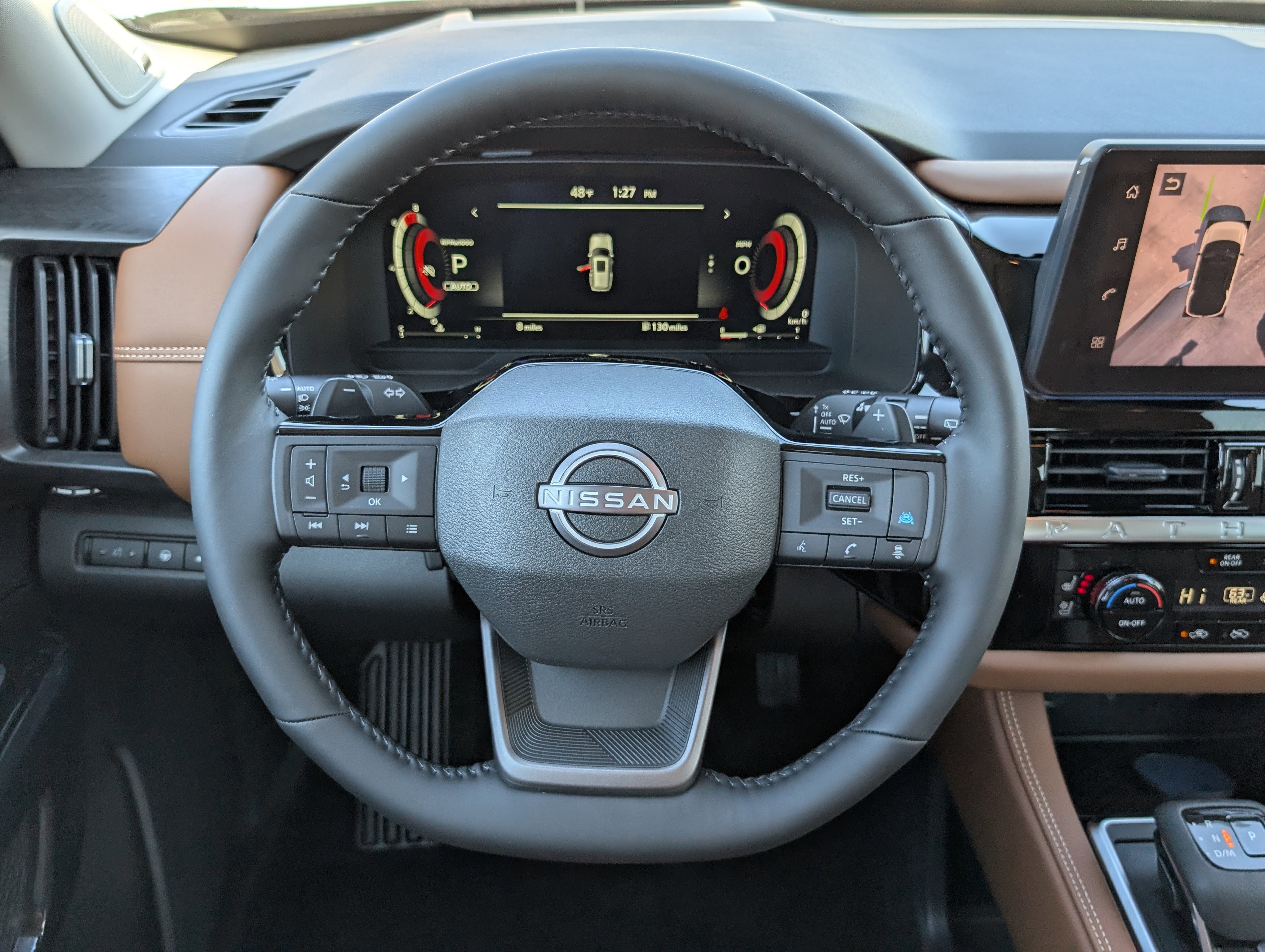 2026 Nissan Pathfinder Platinum - Photo 12