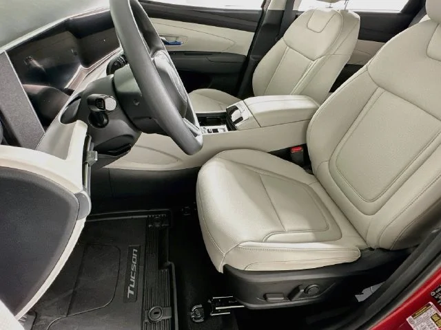 New 2026 Hyundai TUCSON SEL Plus