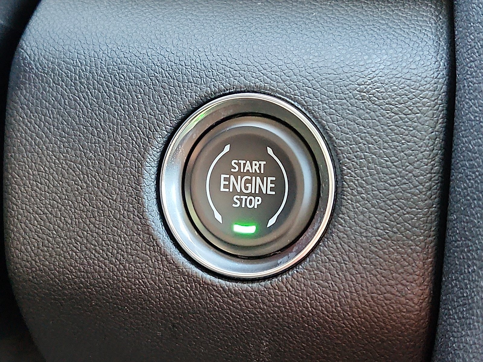 2025 GMC Acadia Elevation - Photo 17