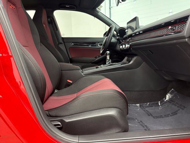 Used 2025 Rallye Red Honda  image 21