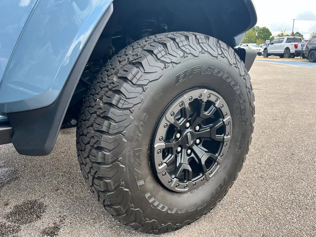 Used 2025 Gray Ford Raptor image 8