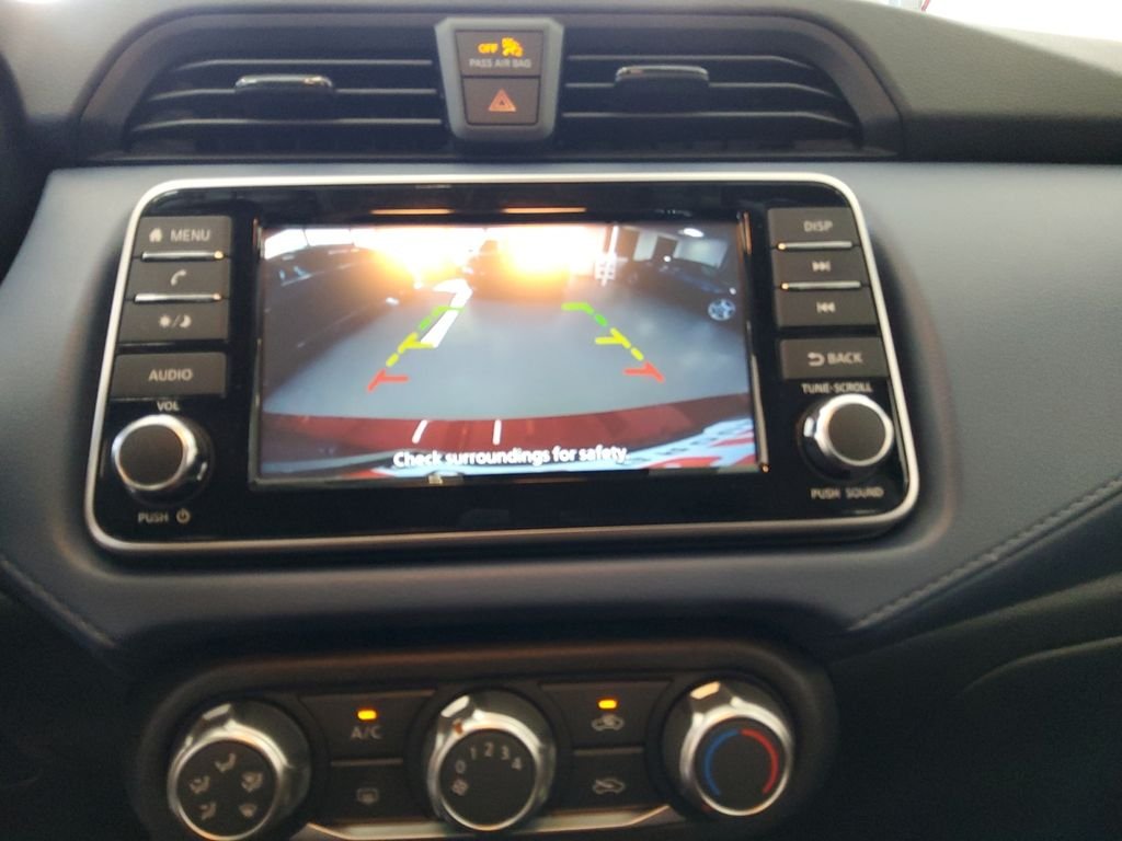 Used 2025 Red Nissan 1.6 SV image 25