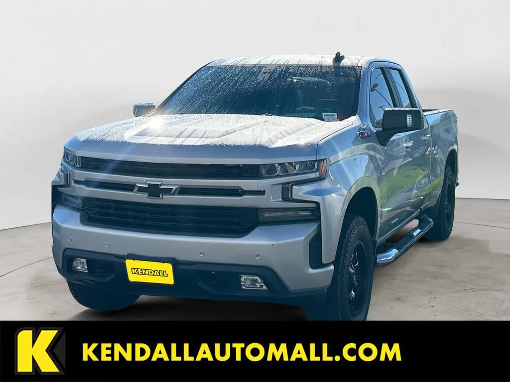 Used 2019 SILVER ICE METALLIC Chevrolet RST image 1