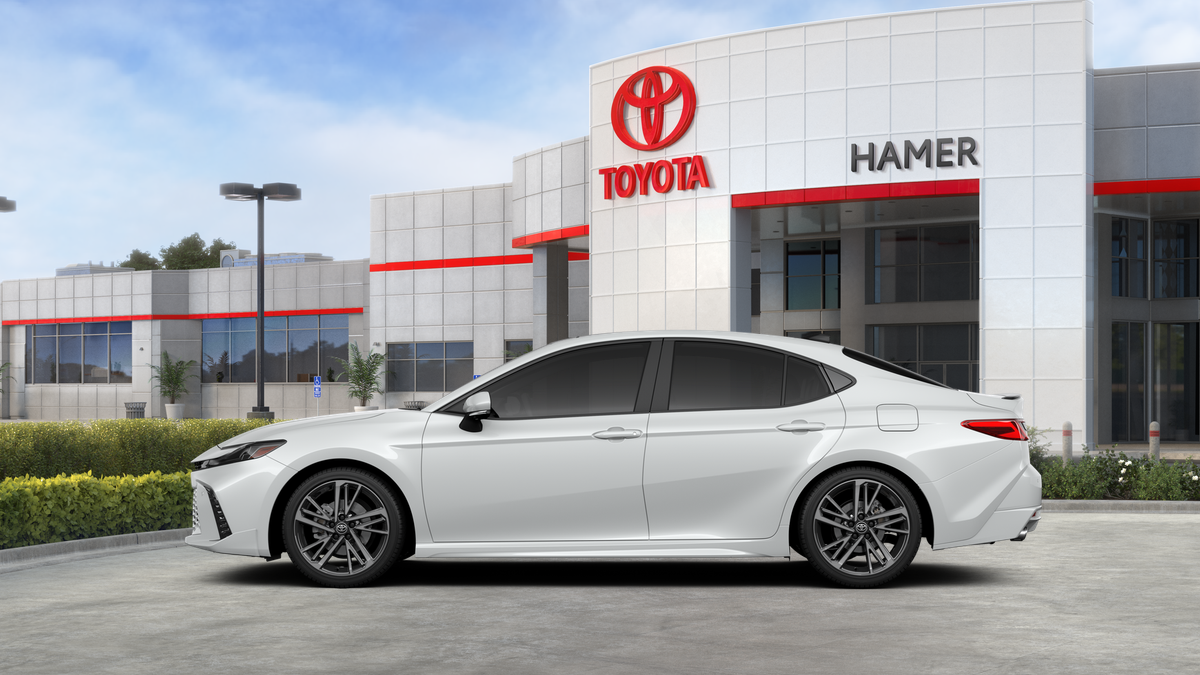 New 2026 Wind Chill Pearl Toyota XSE image 18